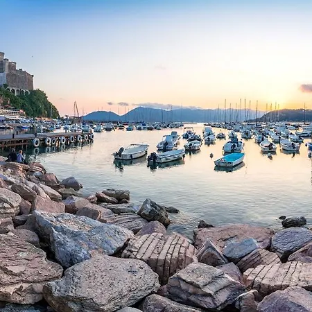 Gæstehus La Baia Di *