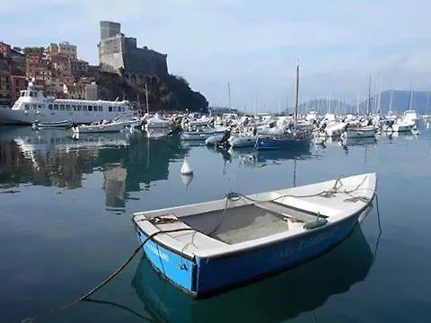 La Baia Di Lerici