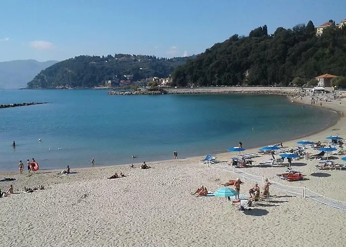 La Baia Di Lerici